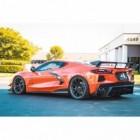 Karbonowe osłony bocznych wlotów powietrza APR Performance Corvette C8