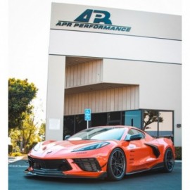 Karbonowa dokładka zderzaka przód APR Performance Corvette C8