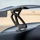 Czarny uchwyt spoilera Vorsteiner VRS GTS BMW M3 F80 | BMW M4 F82 / F83