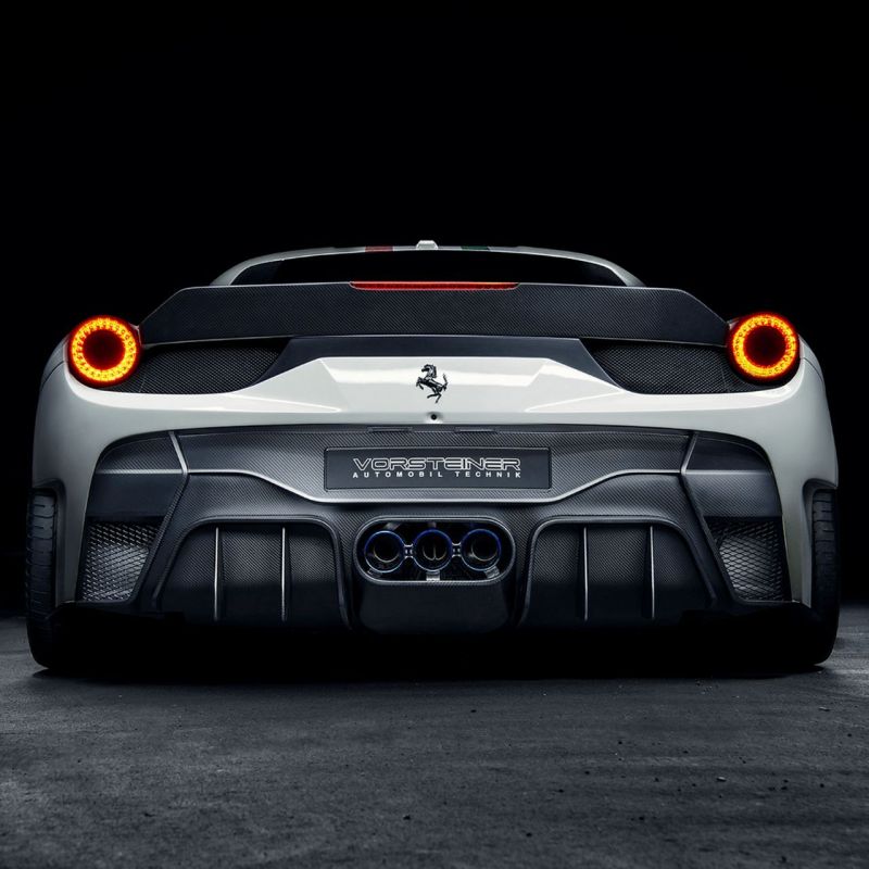 Karbonowy spoiler / skrzydło na klapę bagażnika Vorsteiner VX Ferrari 458 Italia