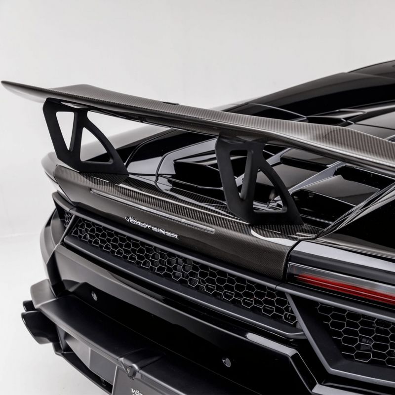 Karbonowy spoiler na klapę bagażnika Vorsteiner Verona Edizione Lamborghini Huracan Karbonowy spoiler na klapę bagażnika Vorsteiner Verona Edizione Lamborghini Huracan
