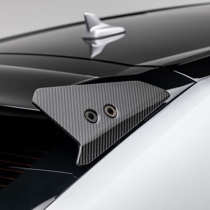 Karbonowe końcówki spoilera Vorsteiner Performante Edizione Lamborghini Urus