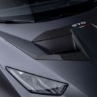 Karbonowe wloty powietrza na masce Vorsteiner Lamborghini Huracan STO