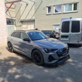 Splitter przedni Maxton Design Audi e-Tron S-Line