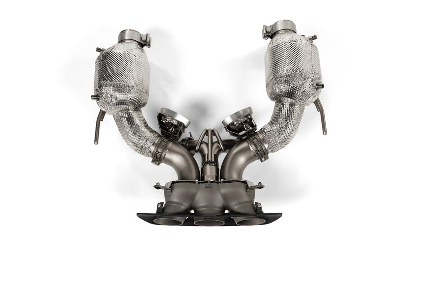 Akrapovic